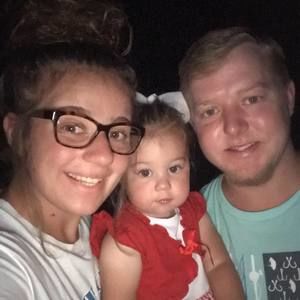 Meet your Posher, Connie